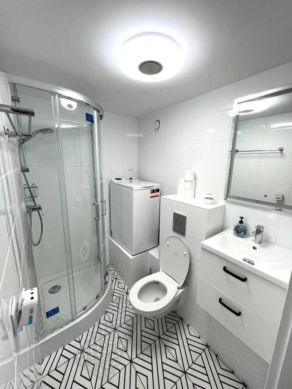 The Park Suites Varsovie Extérieur photo